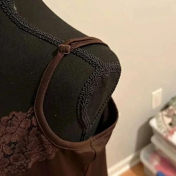 Cato Brown Lace Camisole  - Picture 5 of 9